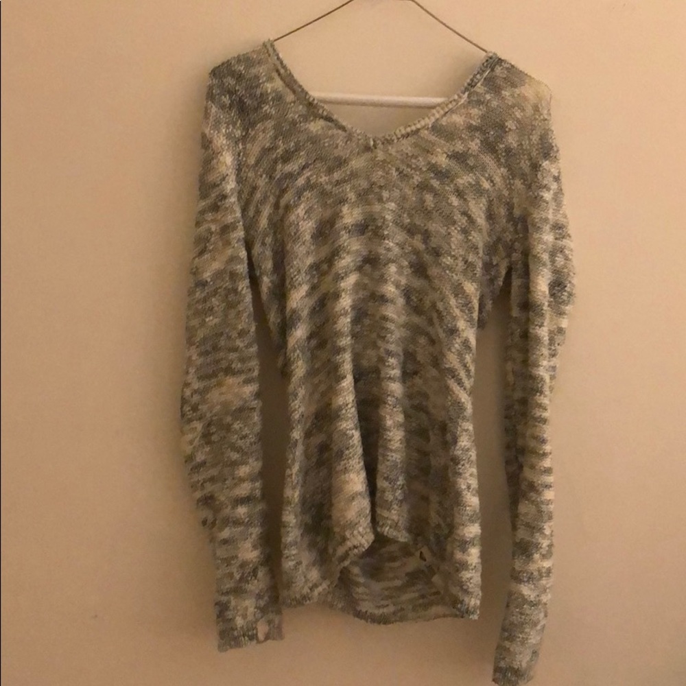 Long sleeve hooded sweater